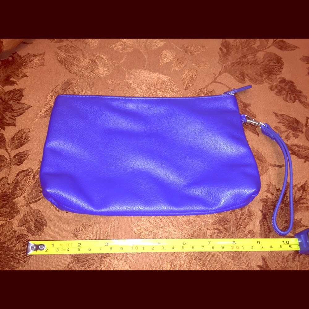 Old Navy’s blue synthetic leather wristlet.